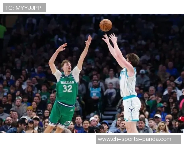 克尼佩尔再创佳绩连续15场命中两记以上三分球刷新新秀历史纪录